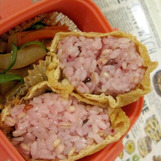 雑穀ご飯の稲荷寿司